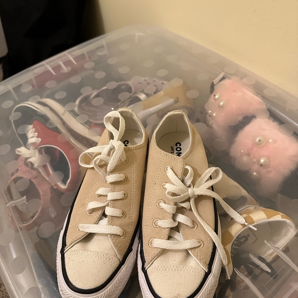 Converse women’s Cream Canvas Sneakers